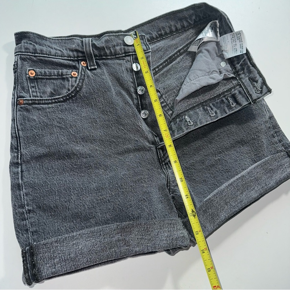 Levi's Ribcage Dark Gray Jean Shorts - Picture 4 of 5